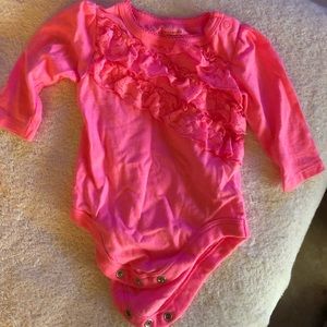 5 for $25–NEW ONESIE-GARANIMALS